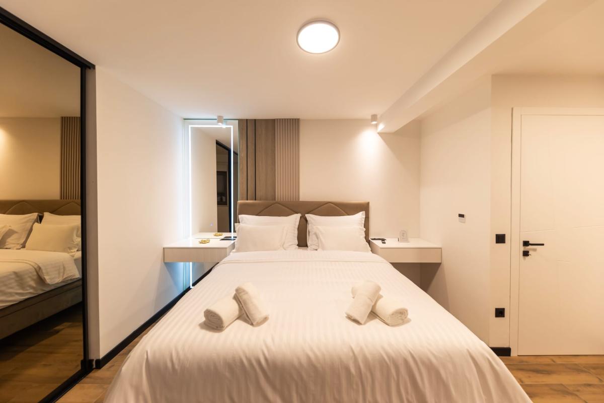 Ekskluzivan trosoban stan s privatnim vrtom – Zadar, Borik (184 m²)